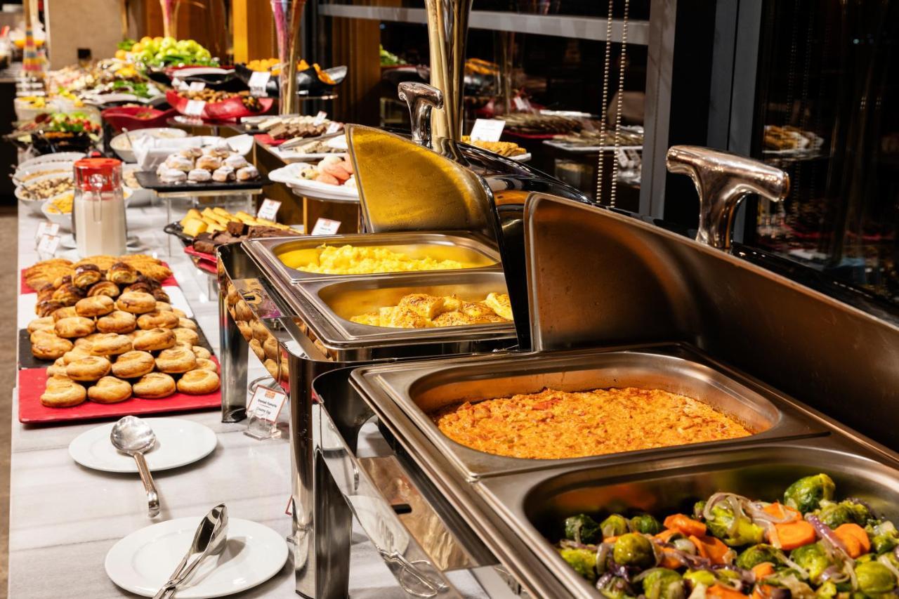 Demiray Hotel Old City Istanbul Eksteriør bilde A buffet at a hotel